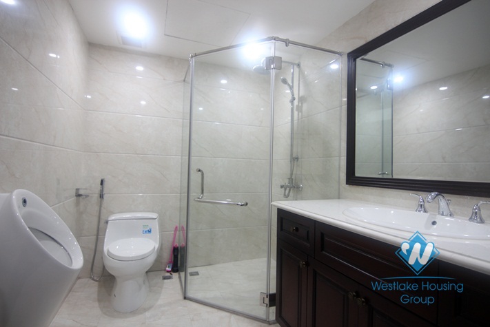 High quality 02 bedrooms apartment for rent in Tay Ho area.